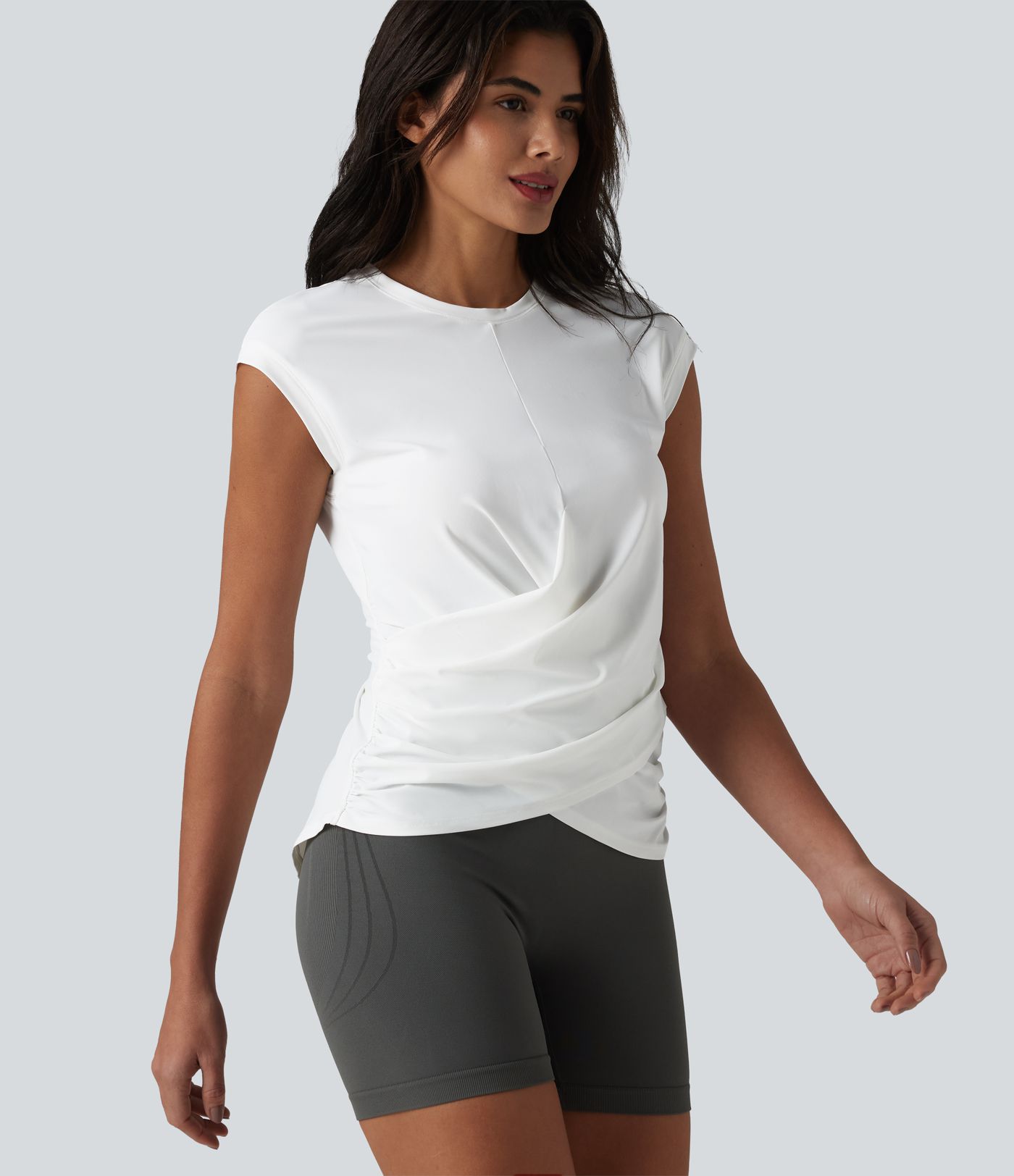 Haut de sport running col rond manches courtes ourlet croisé effet frais InstantCool séchage rapide, protection solaire UPF50