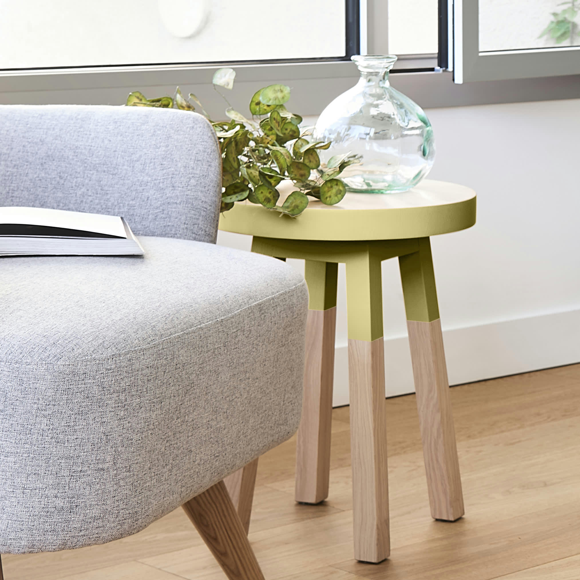 EGEE - Lot de 2 tabourets, assise diamètre 35 cm, 100% frêne massif jaune lun