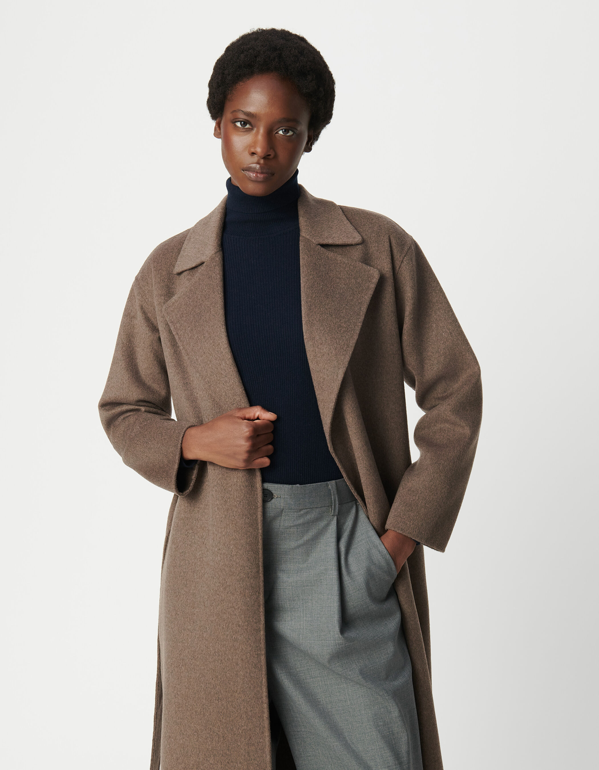 Manteau long beige ceinturé Femme