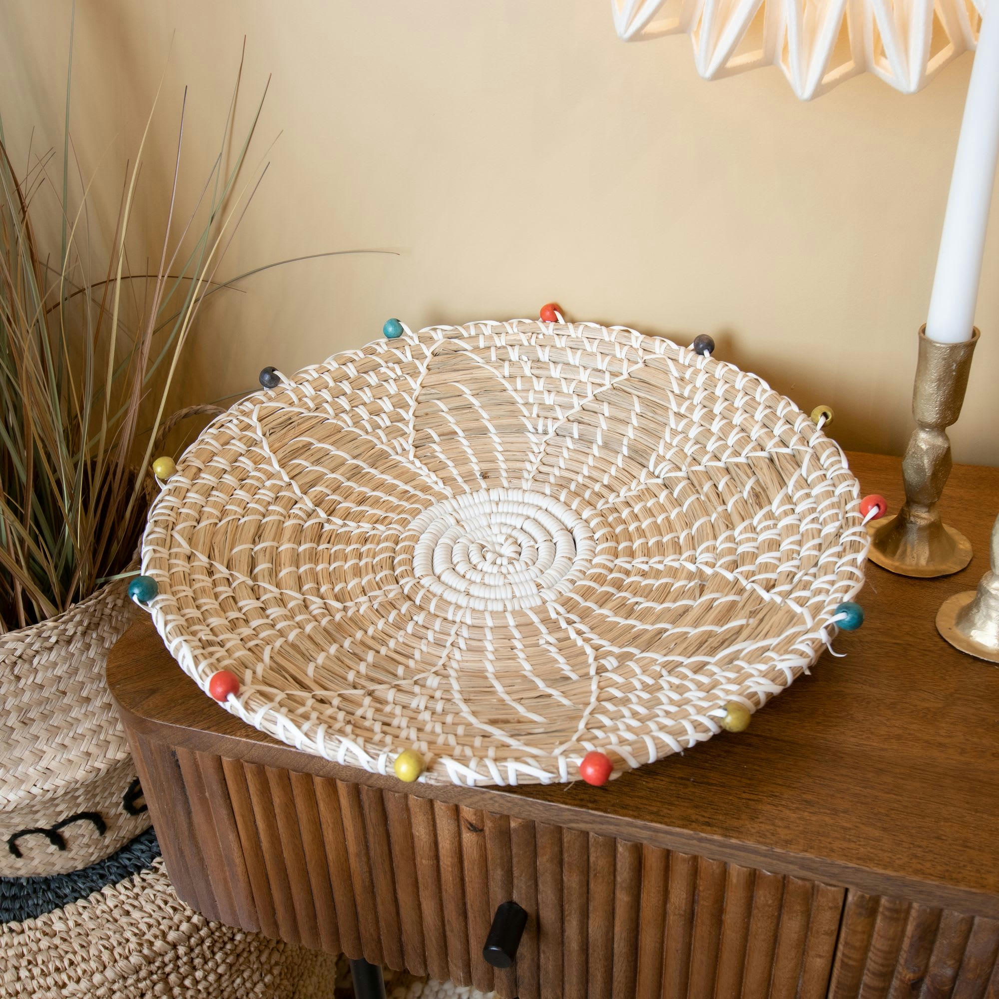 MILOS - Panier rond en jonc de mer et perles de bois Ø40cm