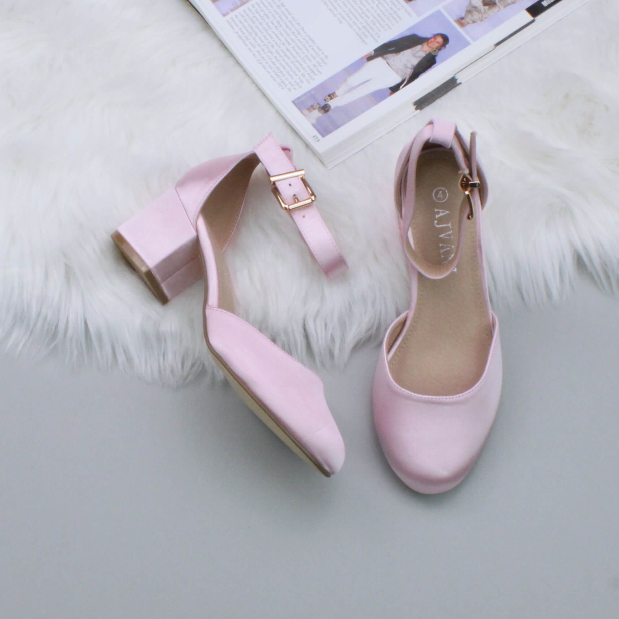 AJVANI Mid Block Heel Buckle Ankle Strap Shoes