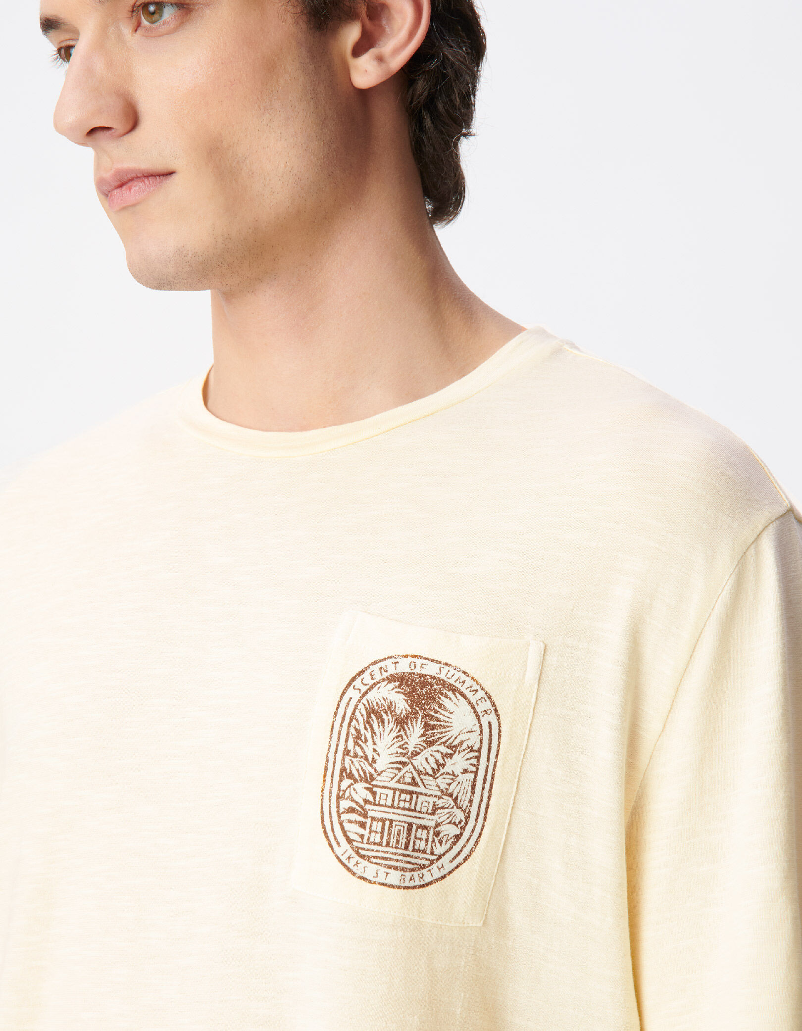 T-shirt col rond beige coton bio poche visuel Homme