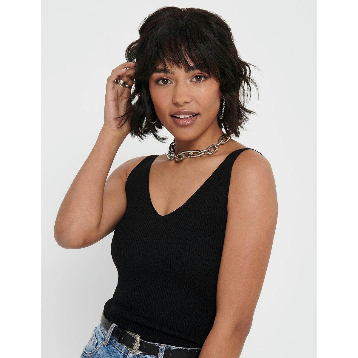 Pull sans manches, col V