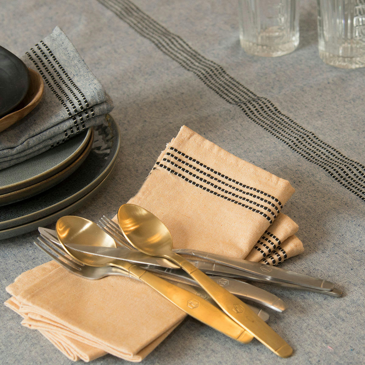 HANA - Serviettes de table (x4) coton  45x45 jaune pâle