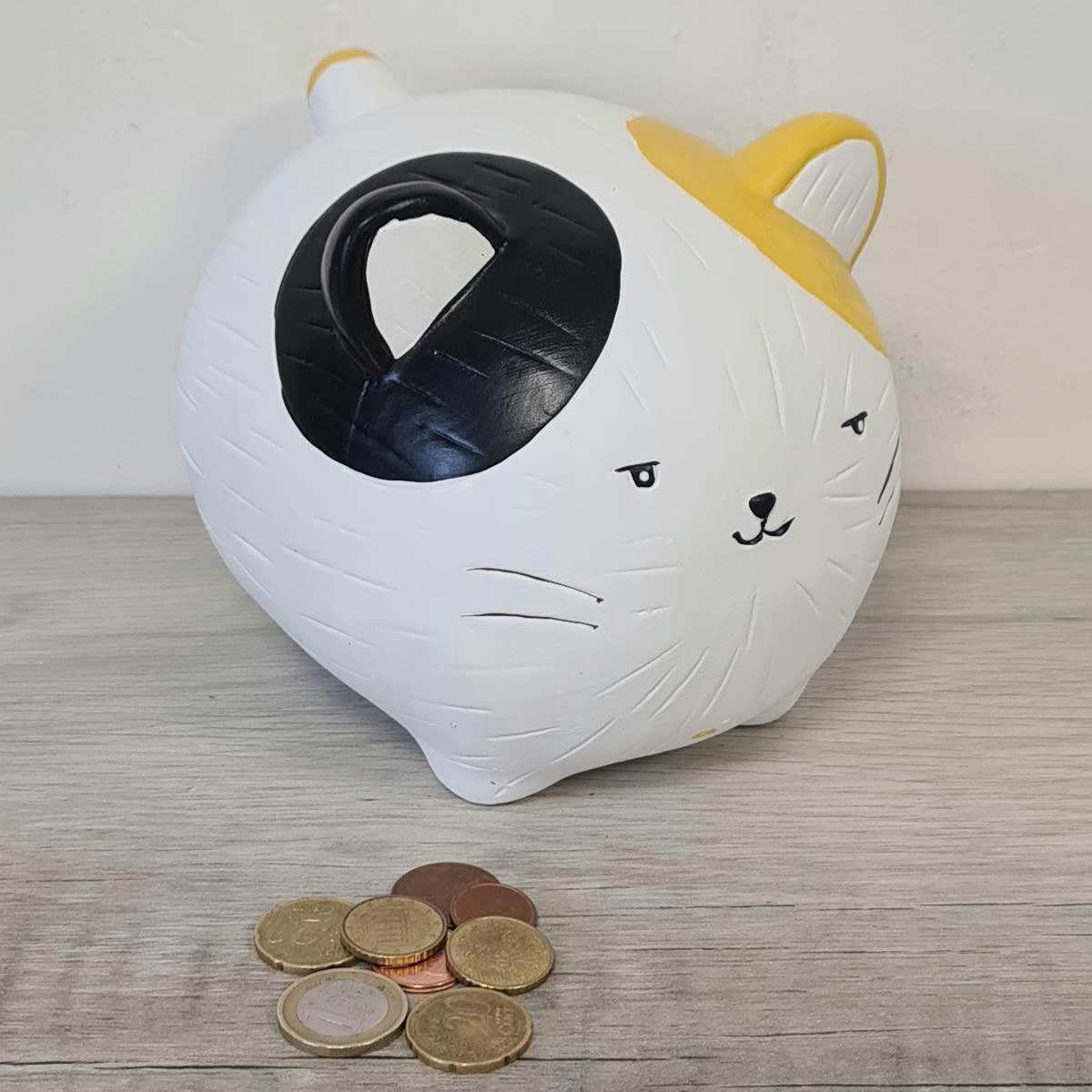 - Tirelire chat kawaii en céramique