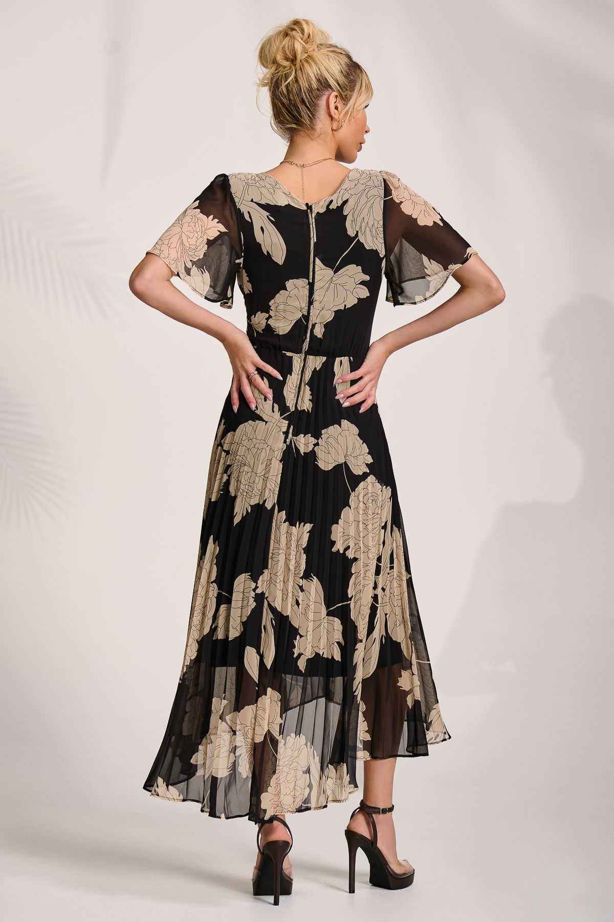 Jolie Moi Pleated Chiffon Maxi Dress