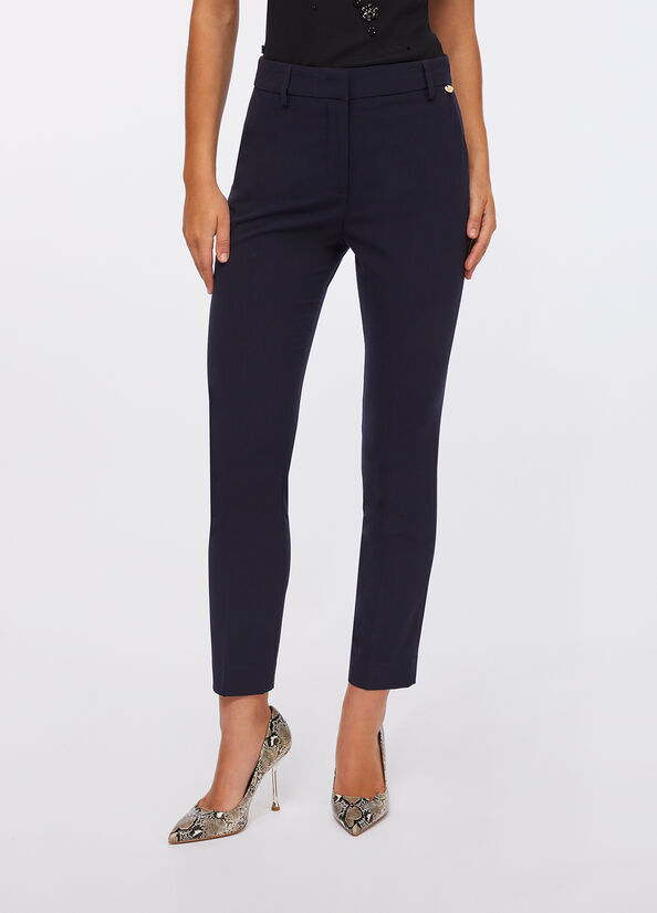 Pantaloni a sigaretta