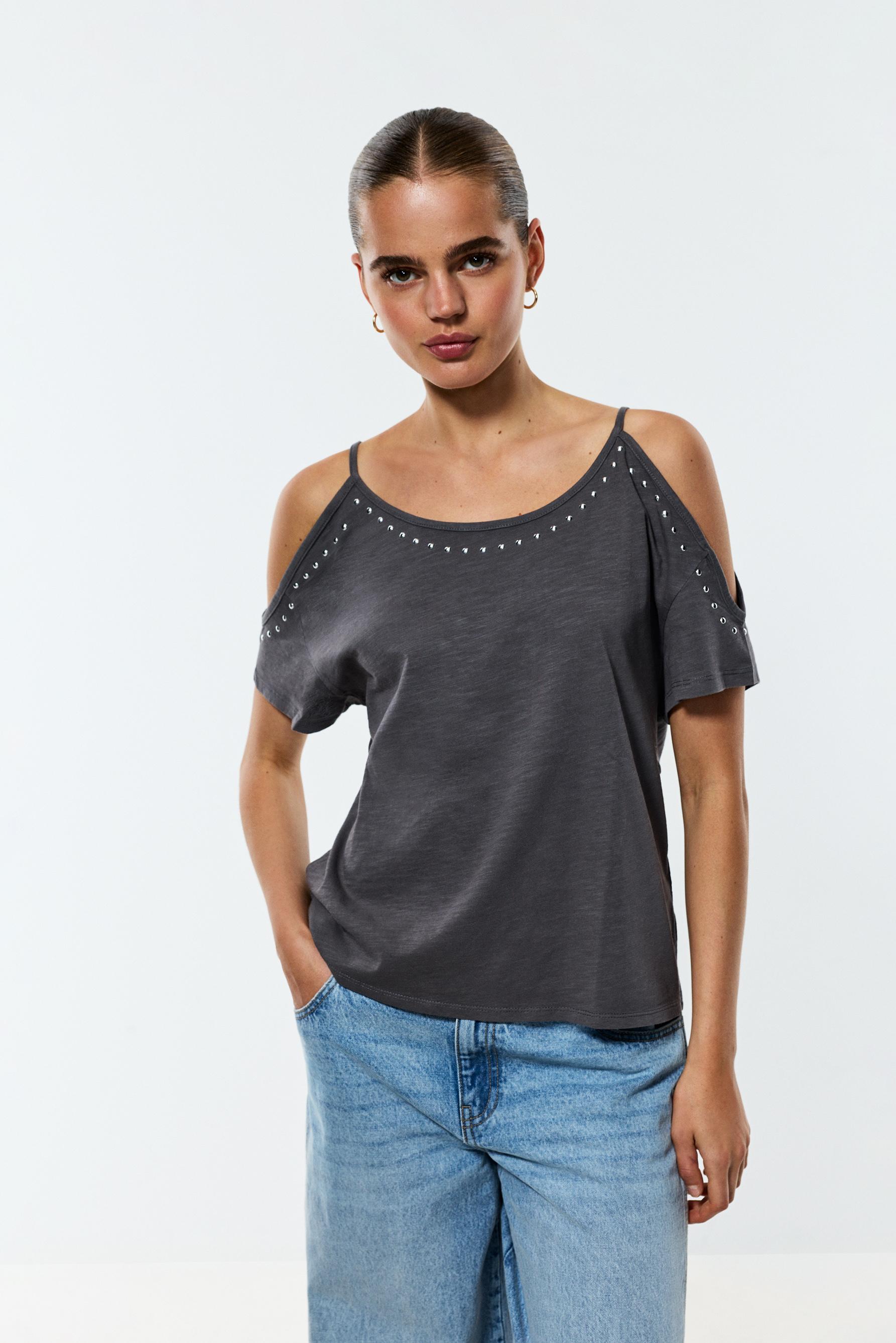 Top cut out y tachas