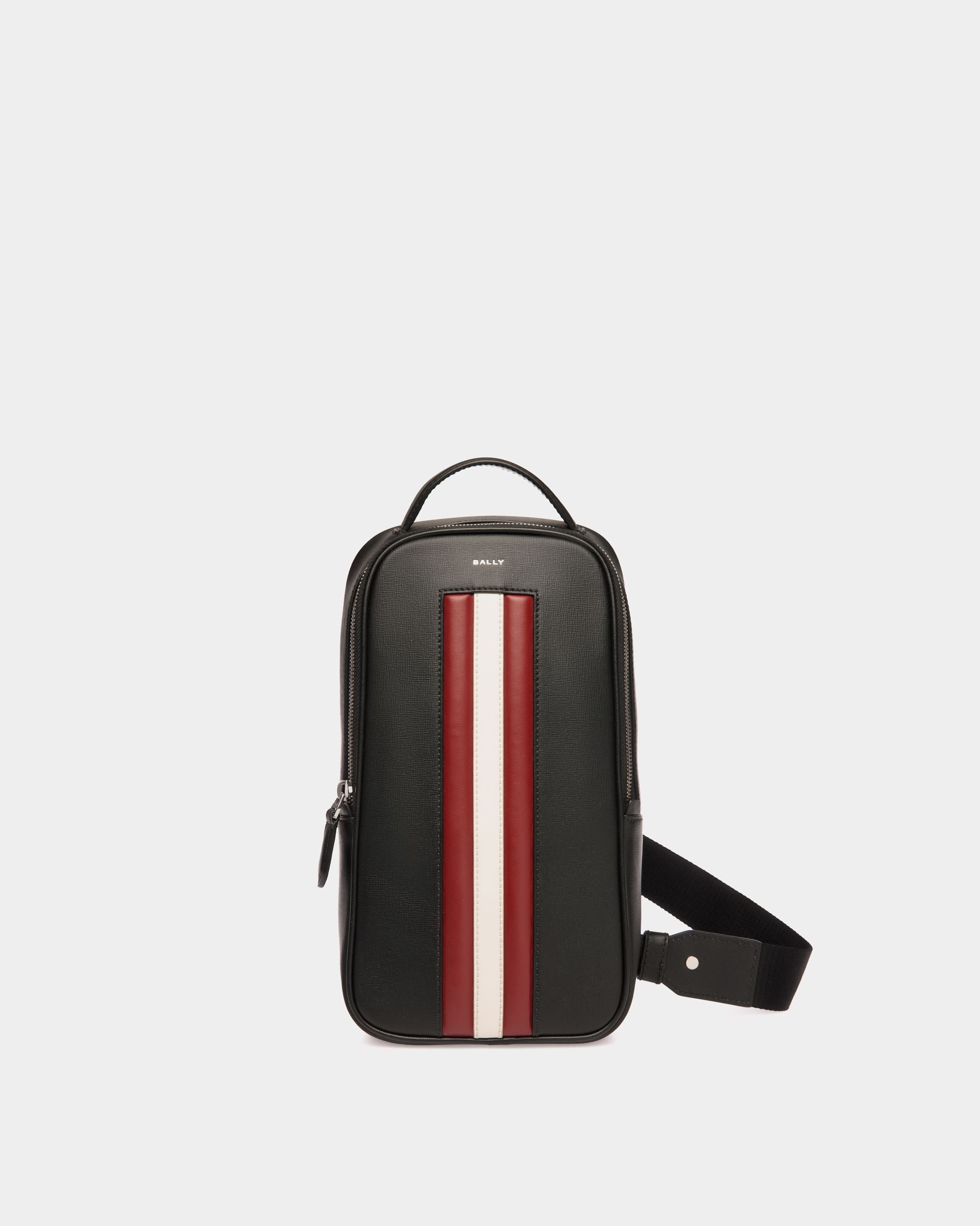 Mythos Sling Bag Aus Recyceltem Leder In Schwarz