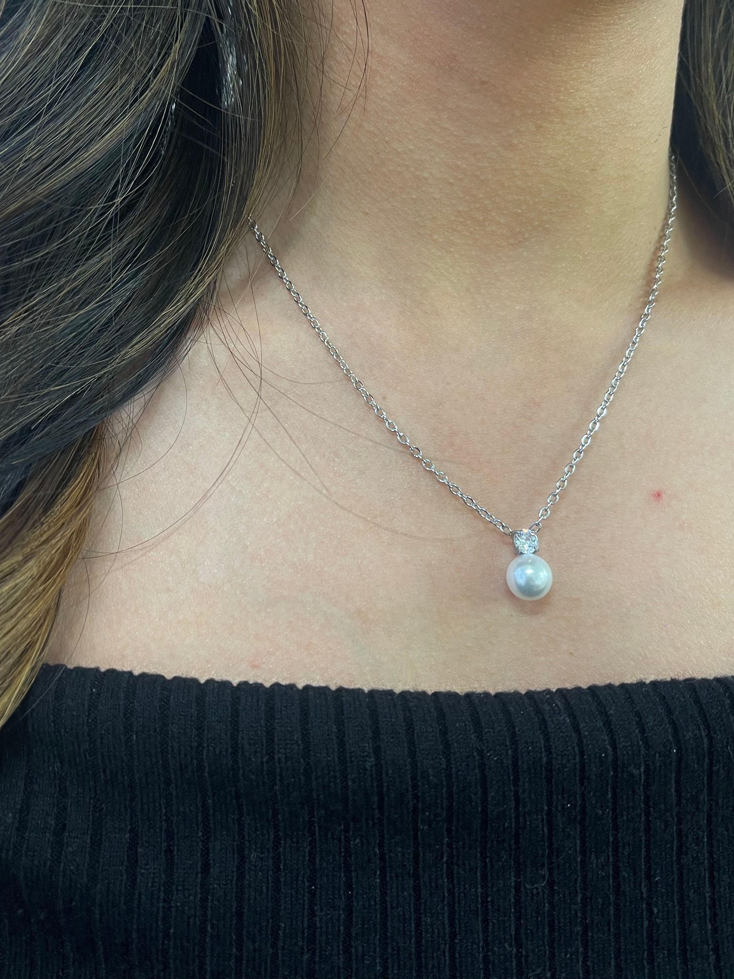 SVNX Large Pearl Diamante Necklace