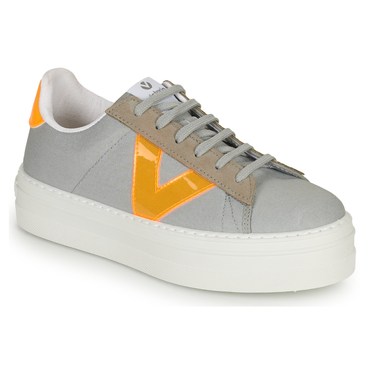 Victoria -  - White