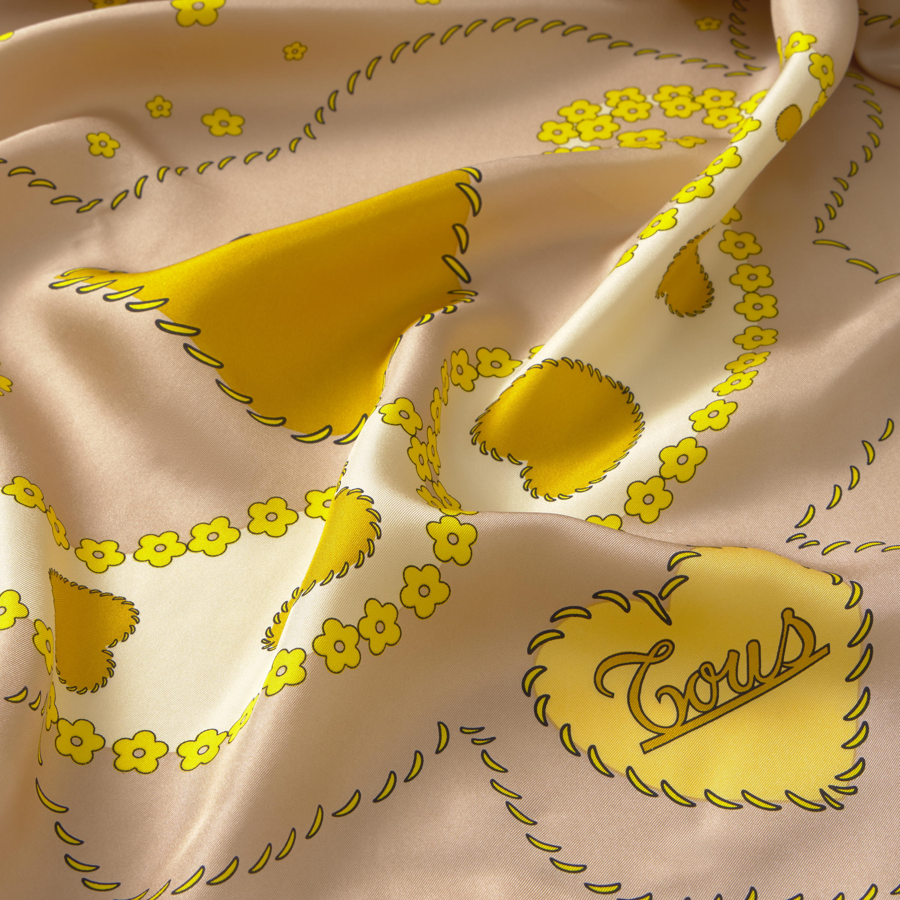 Pañuelo cuadrado arena TOUS Motifs Paisley