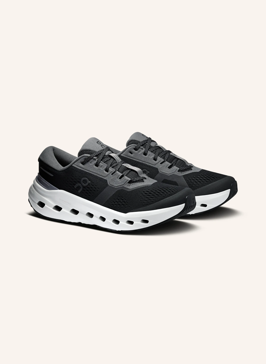 On Laufschuhe CLOUDRUNNER 3