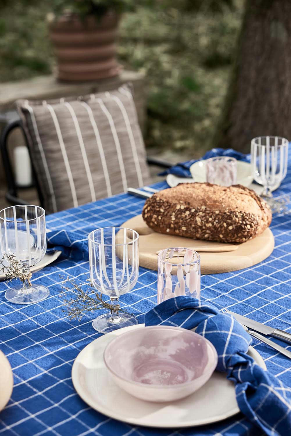 GRID - Nappe bleu en coton organique H260x140cm