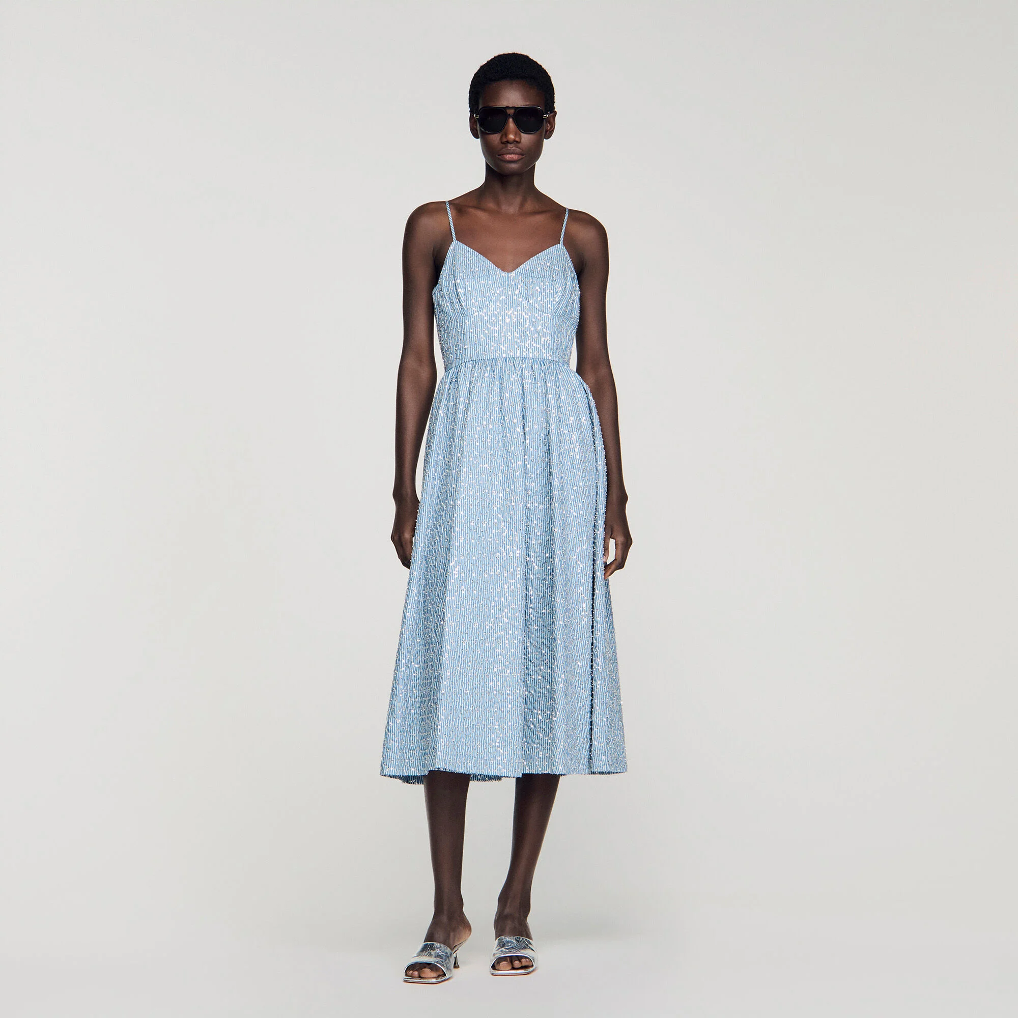 Robe longue à sequins