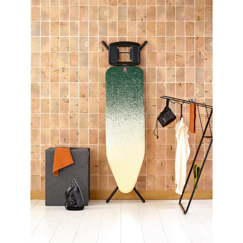 Table à repasser avec repose-fer New Dawn 124 x 38 cm BRABANTIA