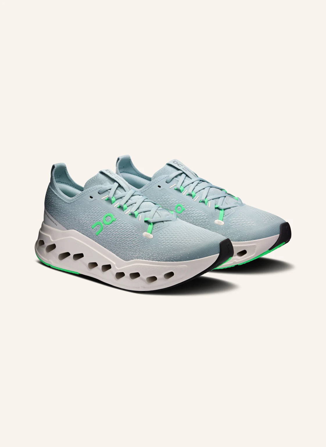 On Laufschuhe CLOUDSURFER MAX