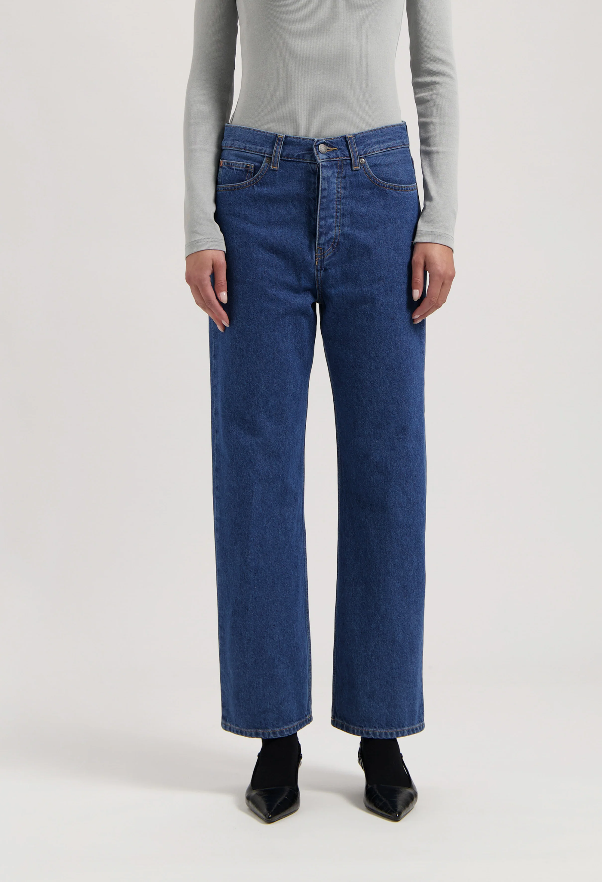 Emma Low Loose - Medium Stone
