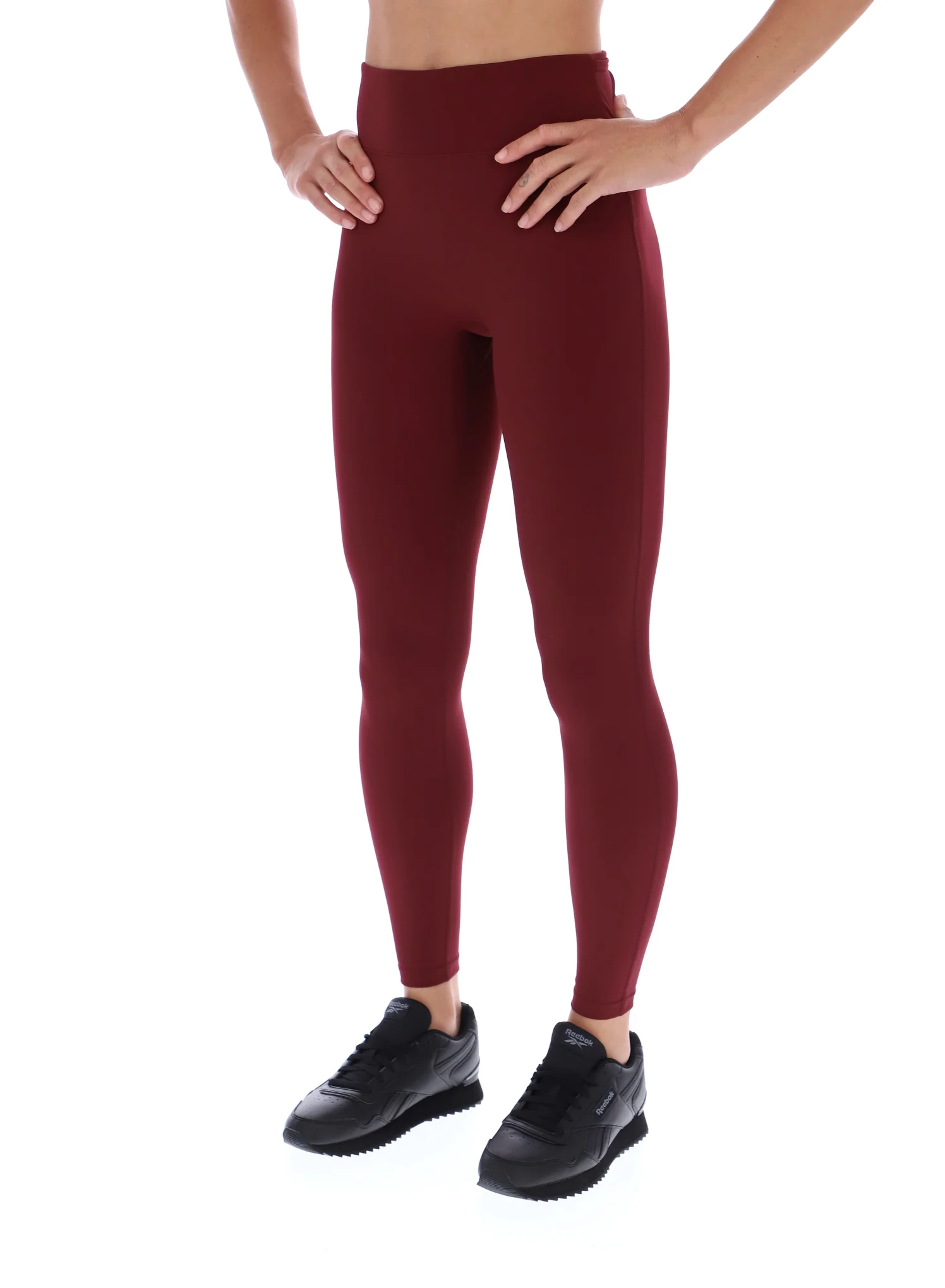 DORIS | MAROON