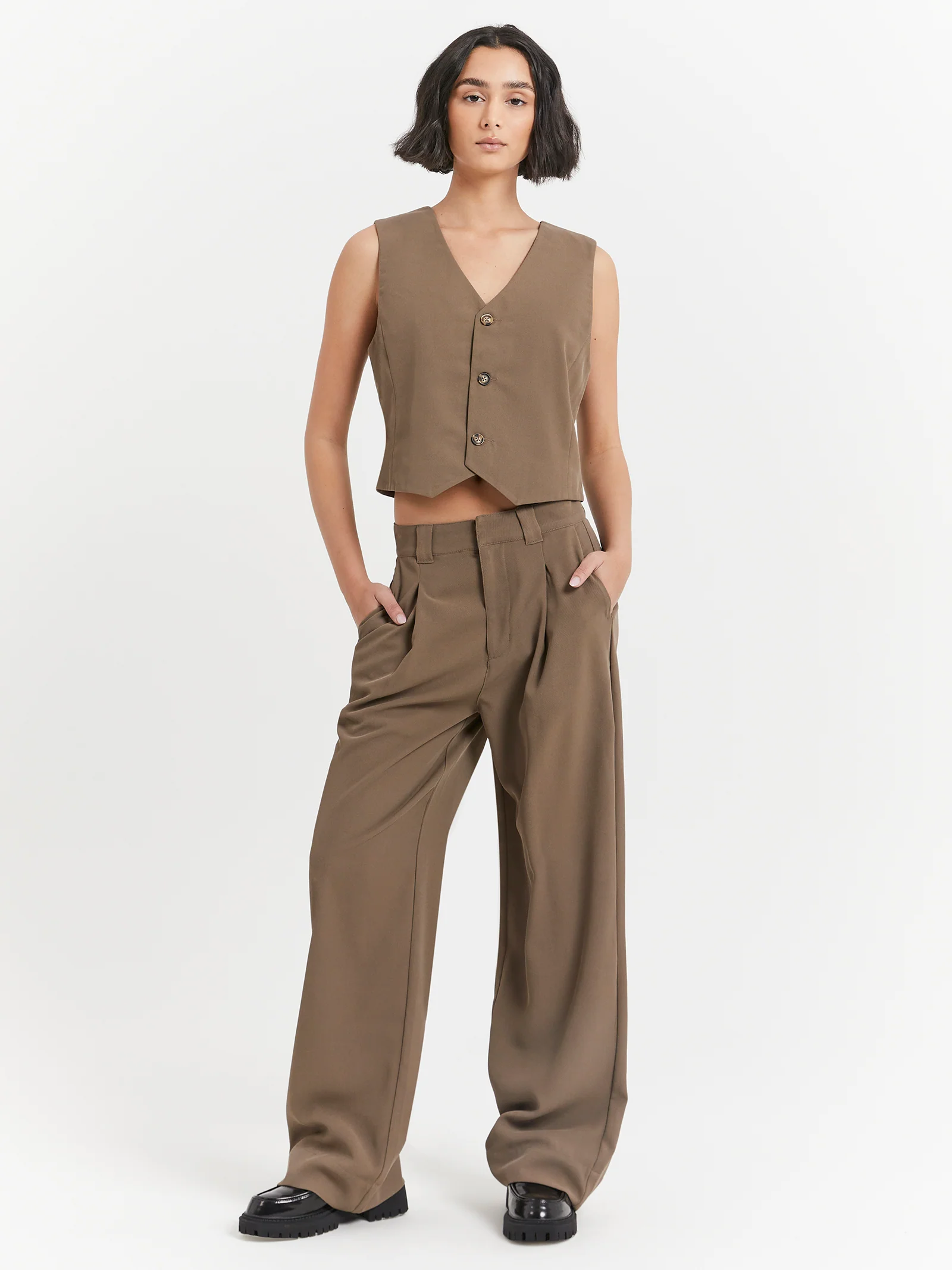 Agnes Vest