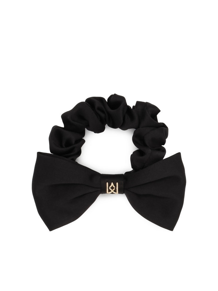 Silk satin srunchie eraser