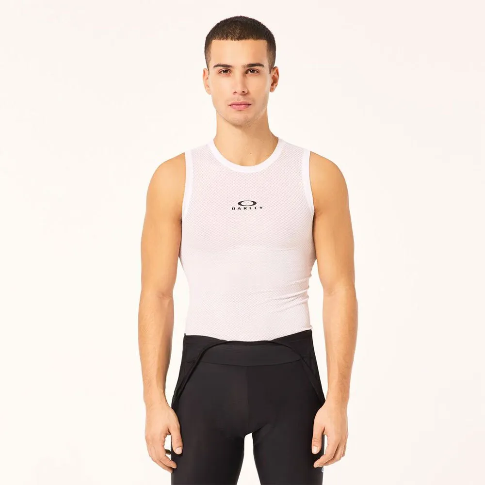 Oakley Endurance sleeveless base layer