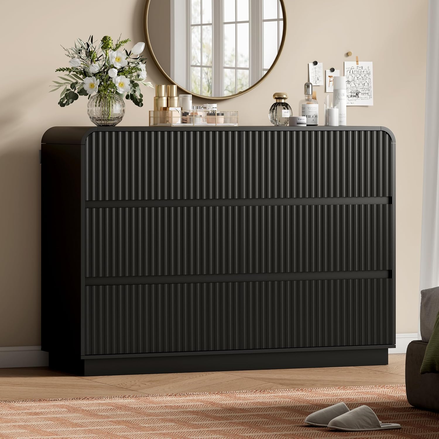 Black Dresser Fluted 6 Drawers Dresser for Bedroom, 47 Wide Wood Chest of Drawers with Hidden Handles & Rounded Corners, Modern TV Stand Storage Cabinet for Living Room, Hallway, Entryway