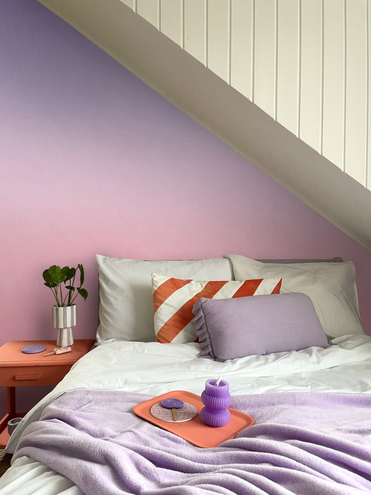 ESTAhome fotobehang kamerhoog dip dye kleurverloop paars en roze - 200 x 279 cm - 159452