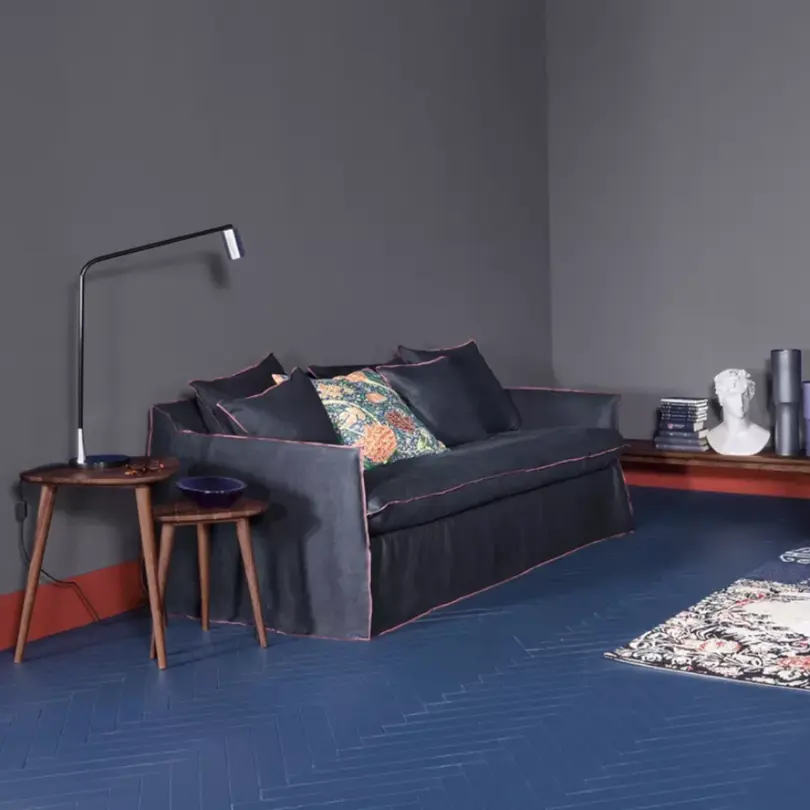 Bettsofa Ghost