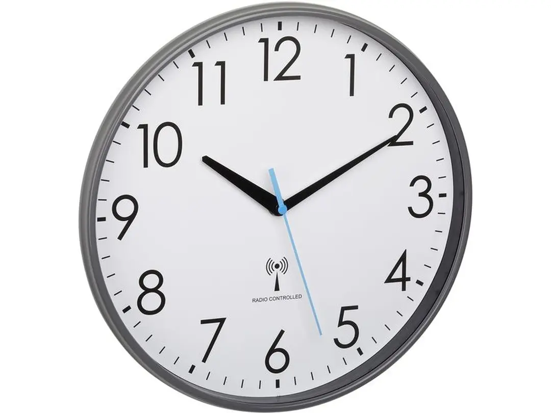 Wanduhr TFA