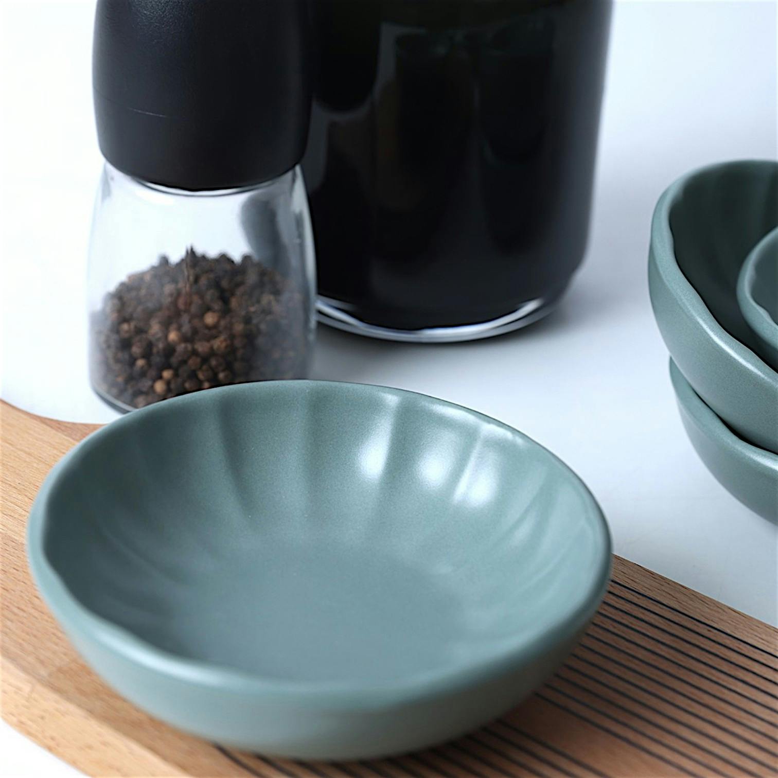 Bol apéro vert pâle forme fleur (lot de 6) EFIRA