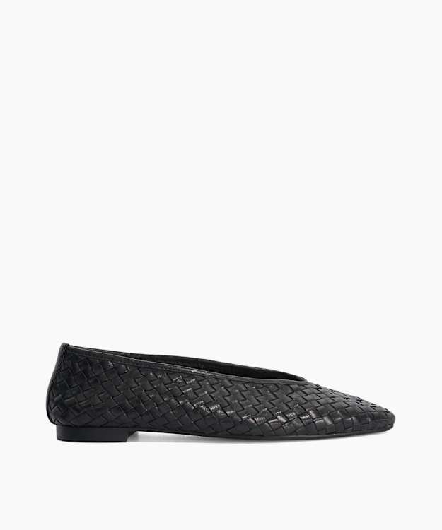 Henlee Black - Woven Pointed Ballet Flats