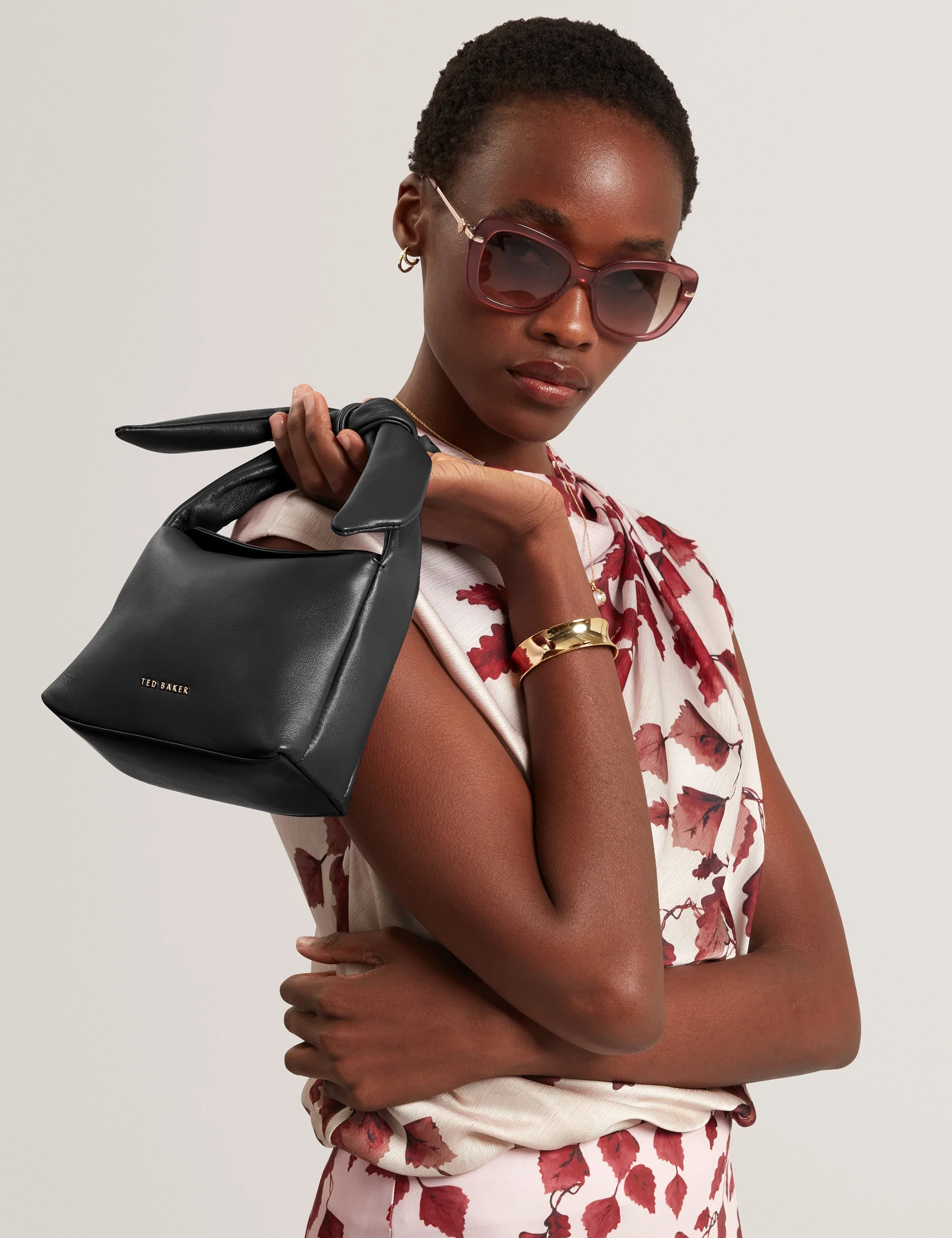 NIYAL | BLACK