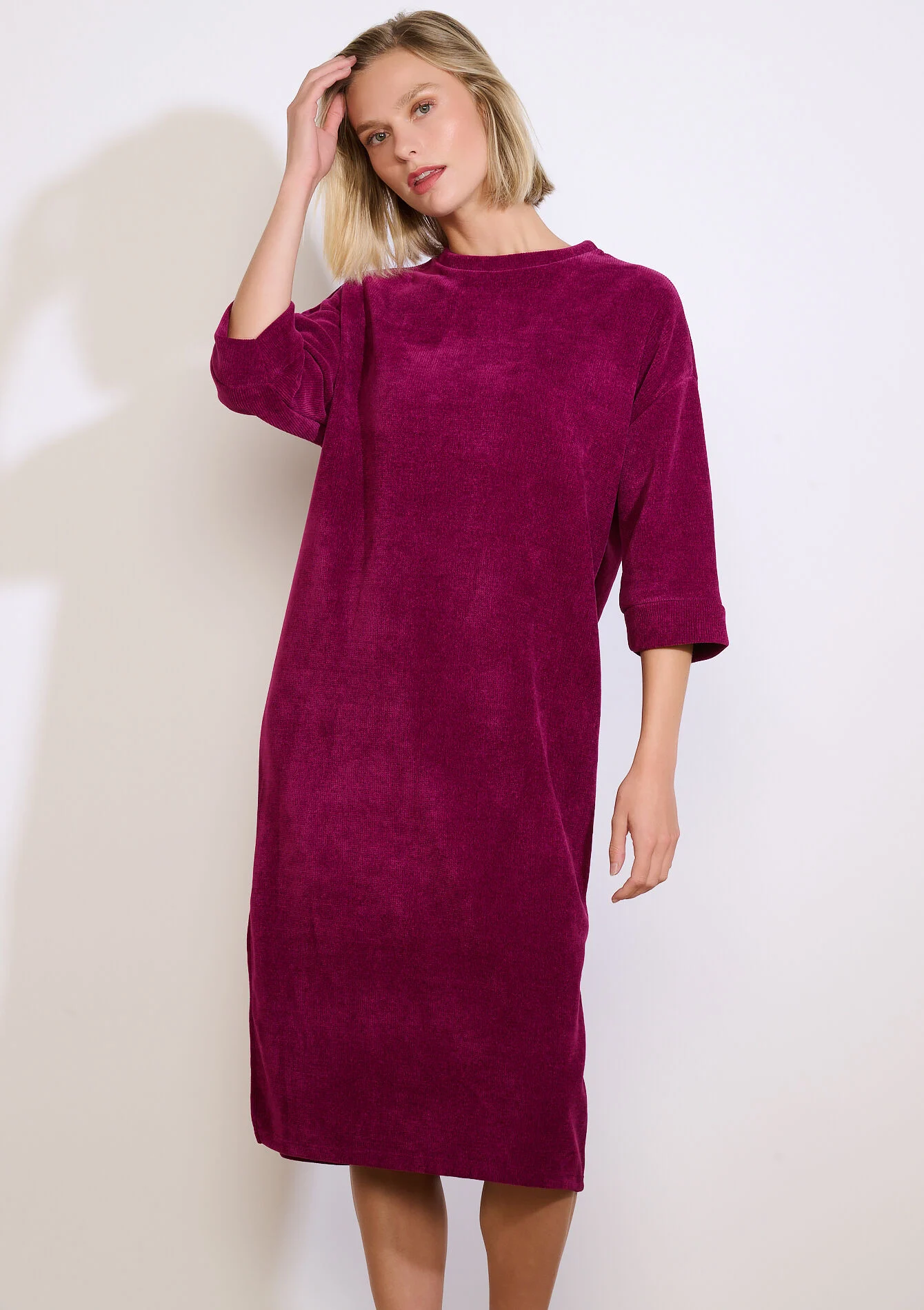 Ribfluwelen midi-jurk