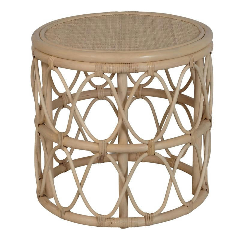 - Table basse en rotin naturel