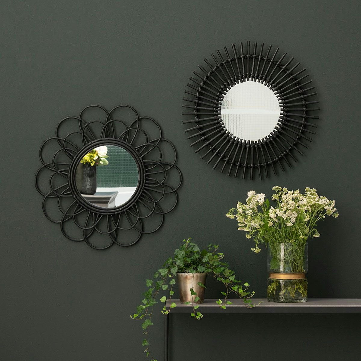 MOKA - Miroir en rotin forme fleur -60.000x3.500 cm - Noir - Rotin