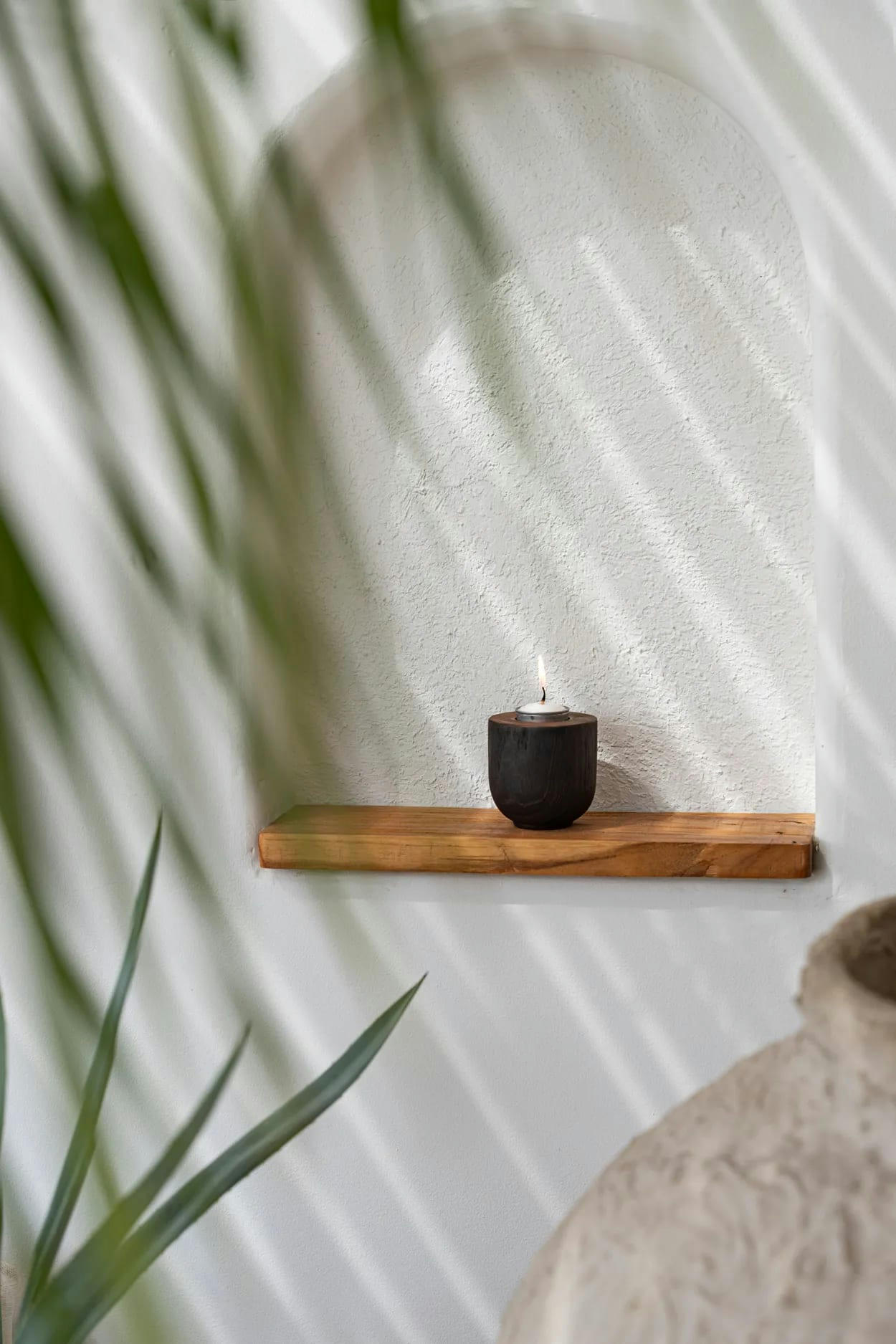 BONDI - Bougeoir en bois de teck noir naturel