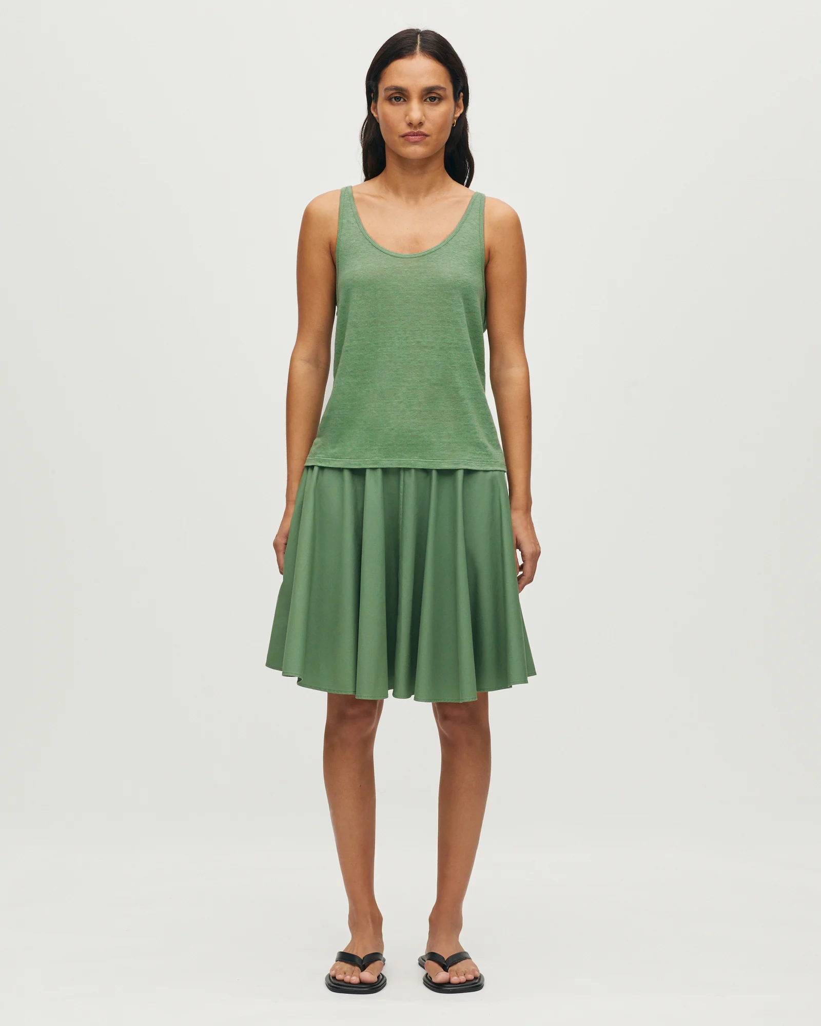 Débardeur à fines bretelles en lin