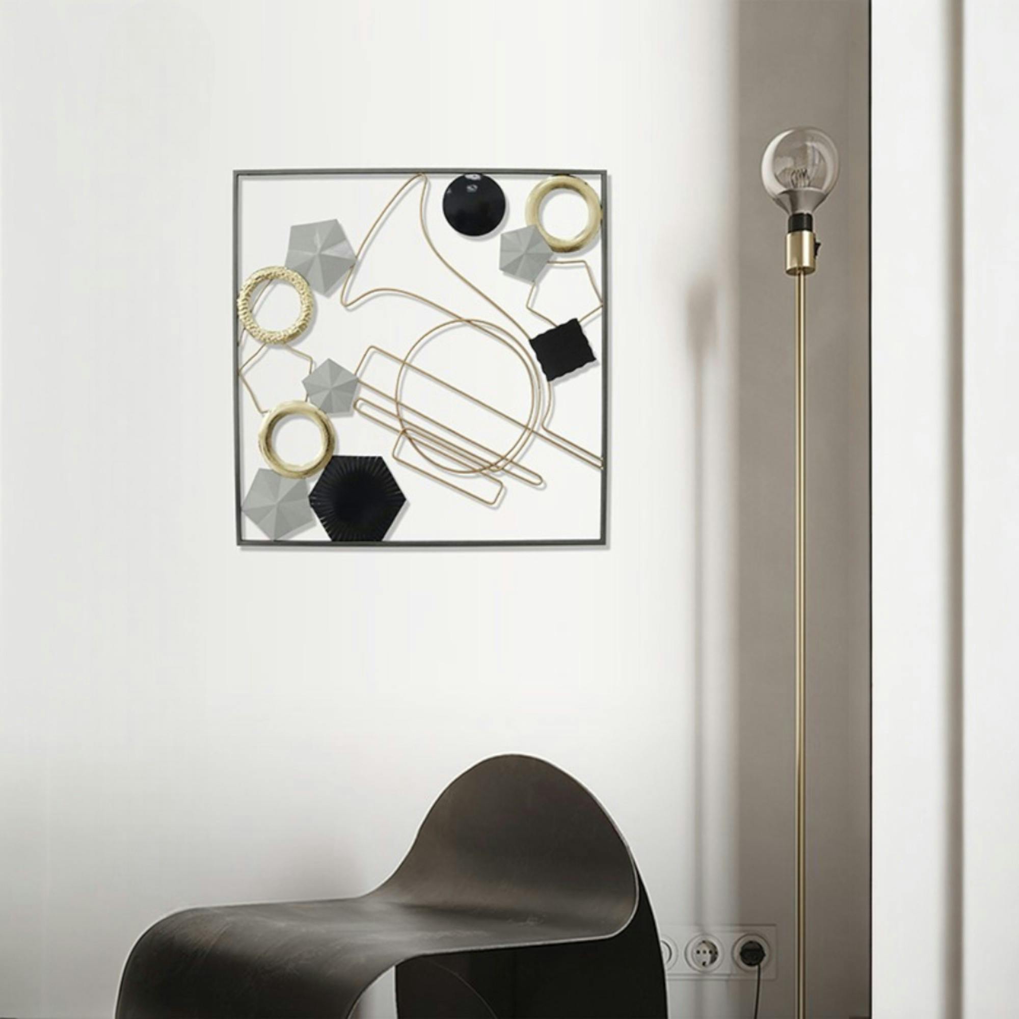 Tableau en métal trombone tons noir, gris et or