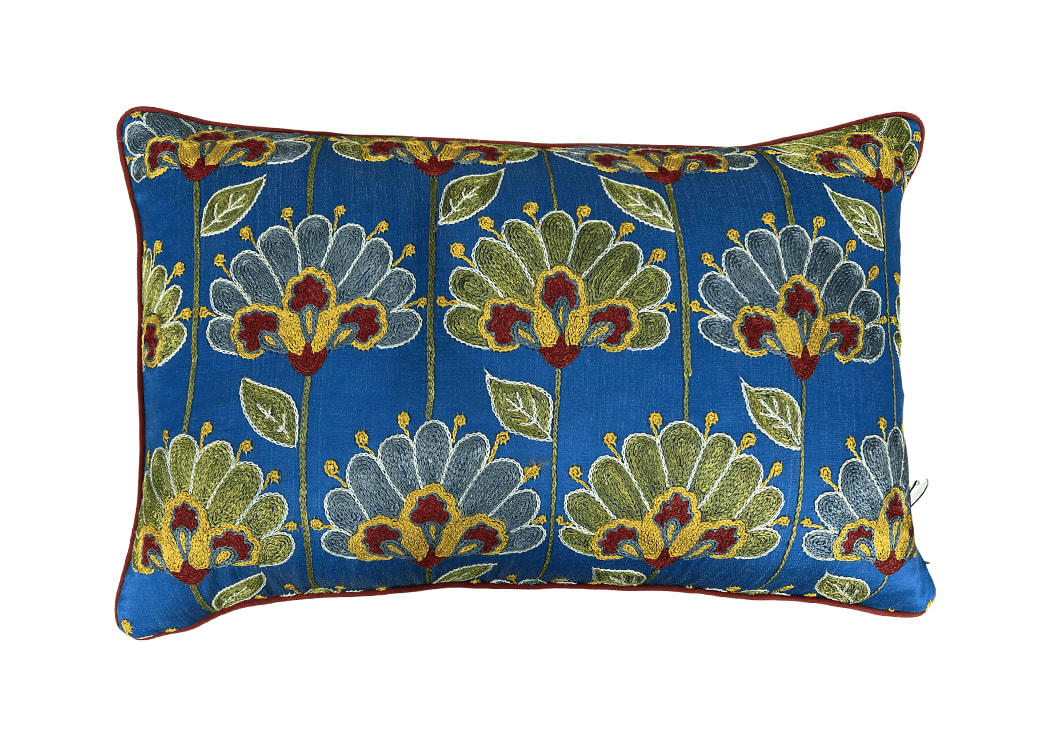- Housse de coussin double soie ikat brodé  40x60 bleu