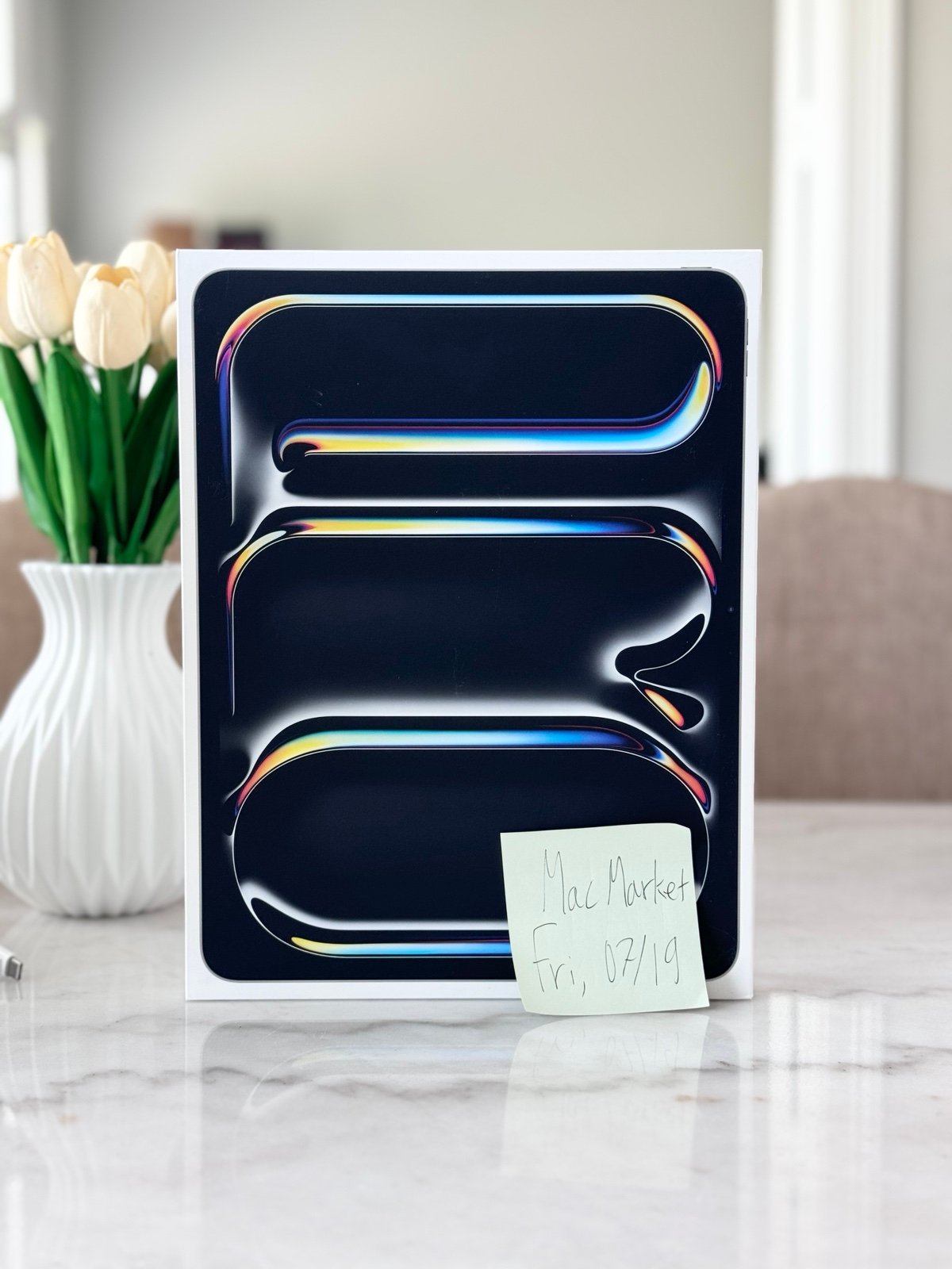 2024 2TB M4 13 inch iPad Pro WiFi + 5G Cellular Unlocked *Eligible for AppleCare