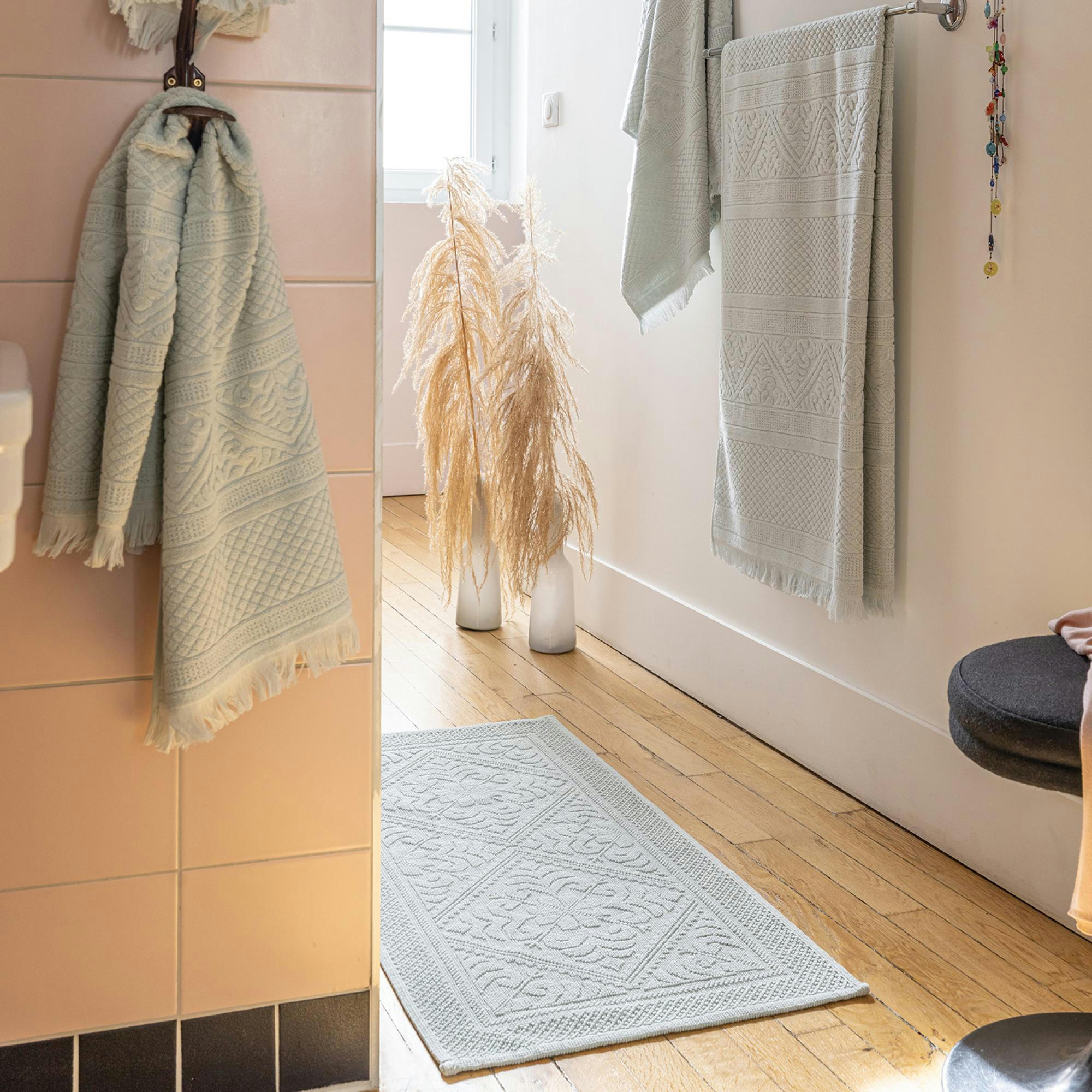 ENZO - Tapis de bain uni  en coton jade 54 x 64