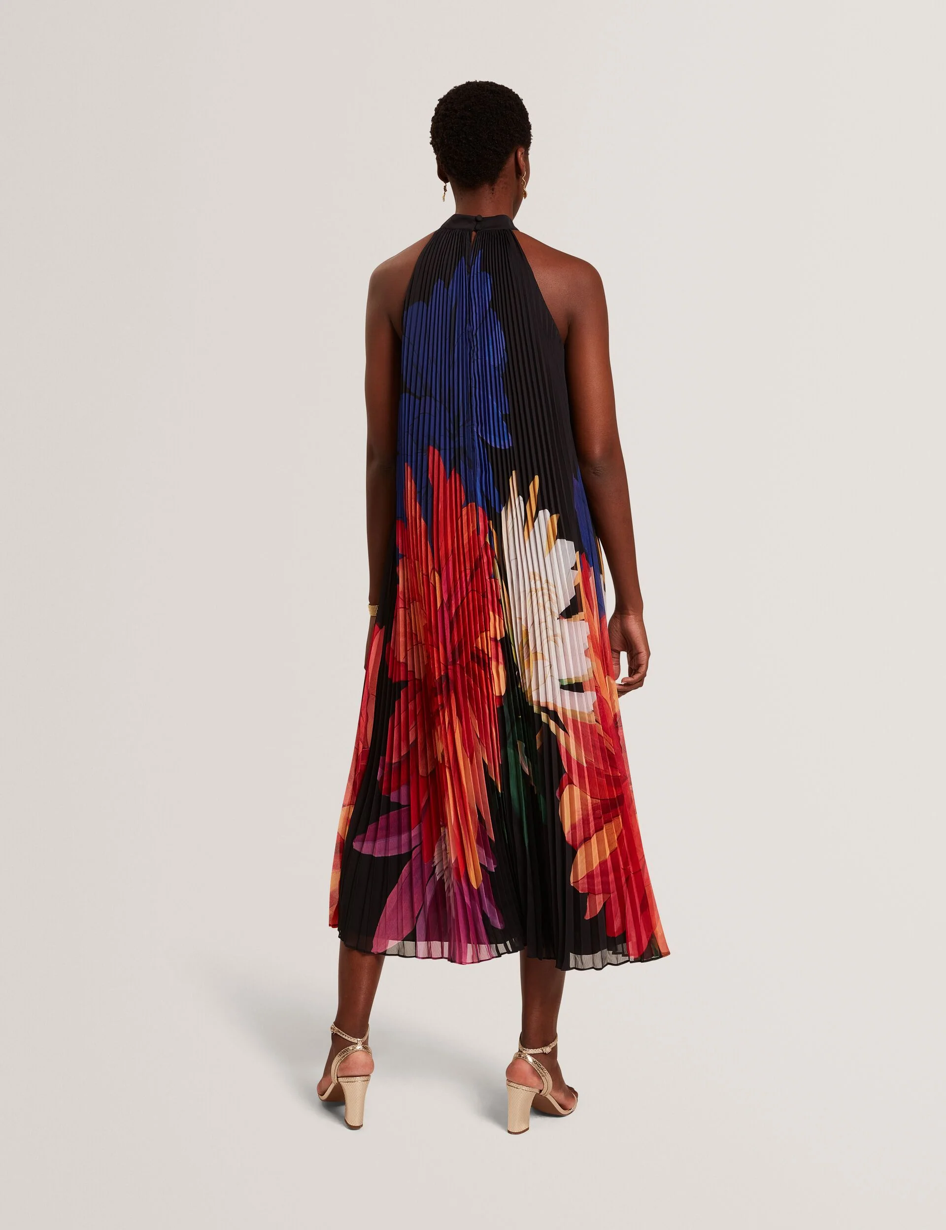 SCOTLIA | BLACK