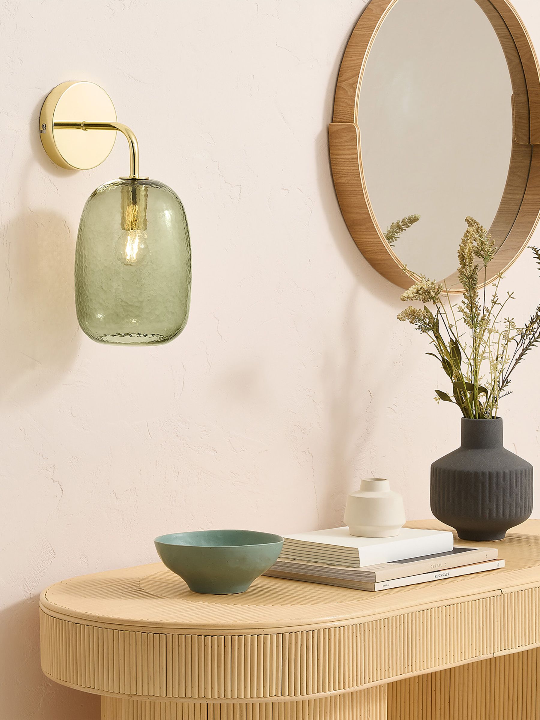 Lykke Wall Light in Green