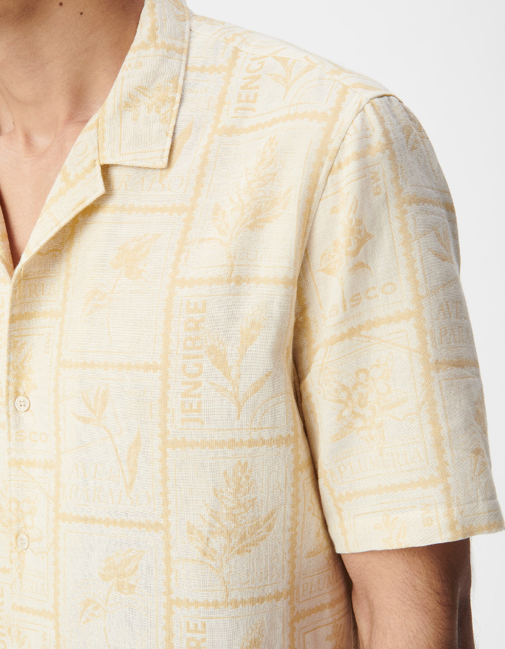 Chemise regular jaune coton bio imprimé timbres Homme