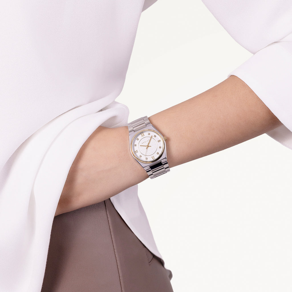 Oak Street - Boyfriend Watch
