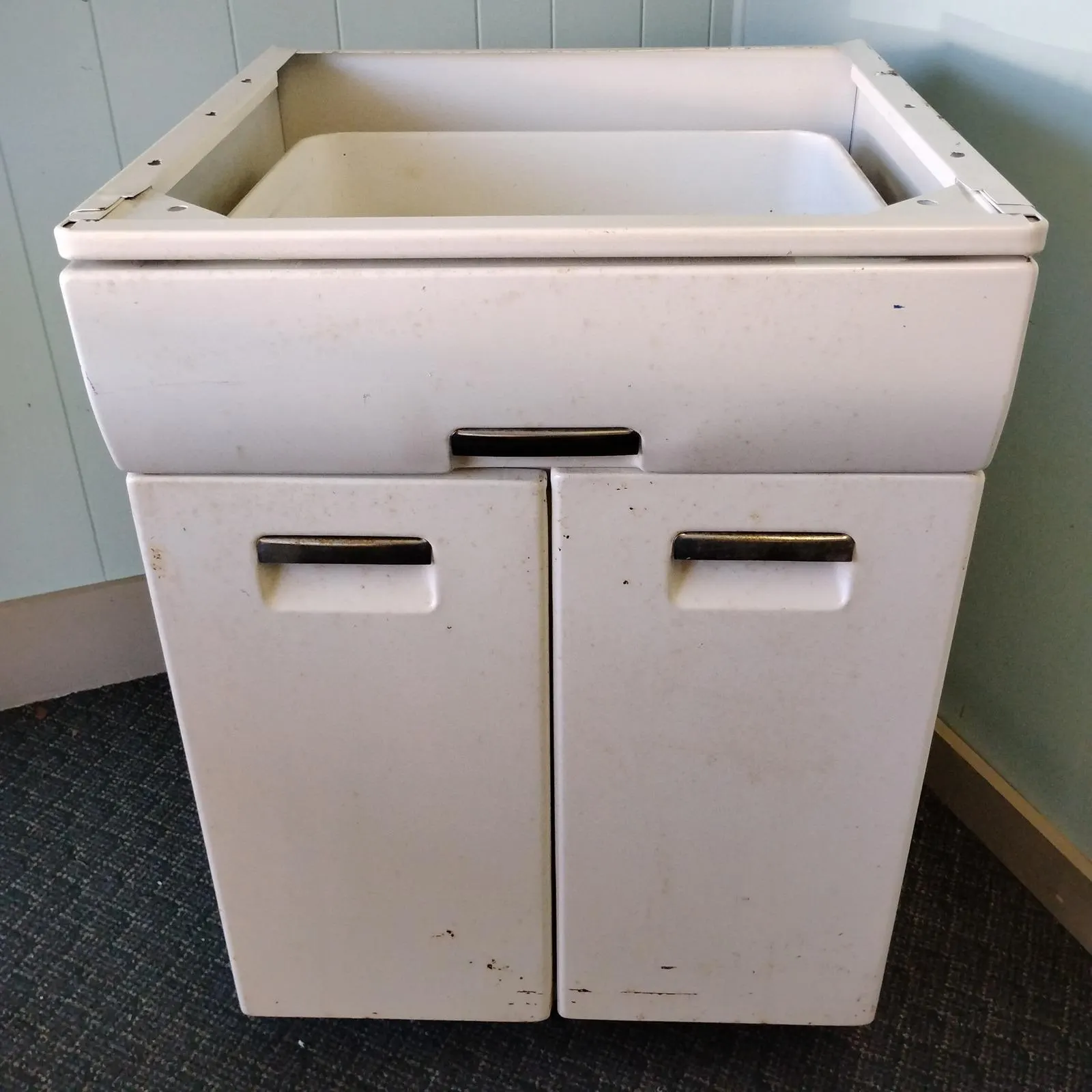 50s White Metal & Chrome Cabinet Base Utility Stand w/Drawer 34