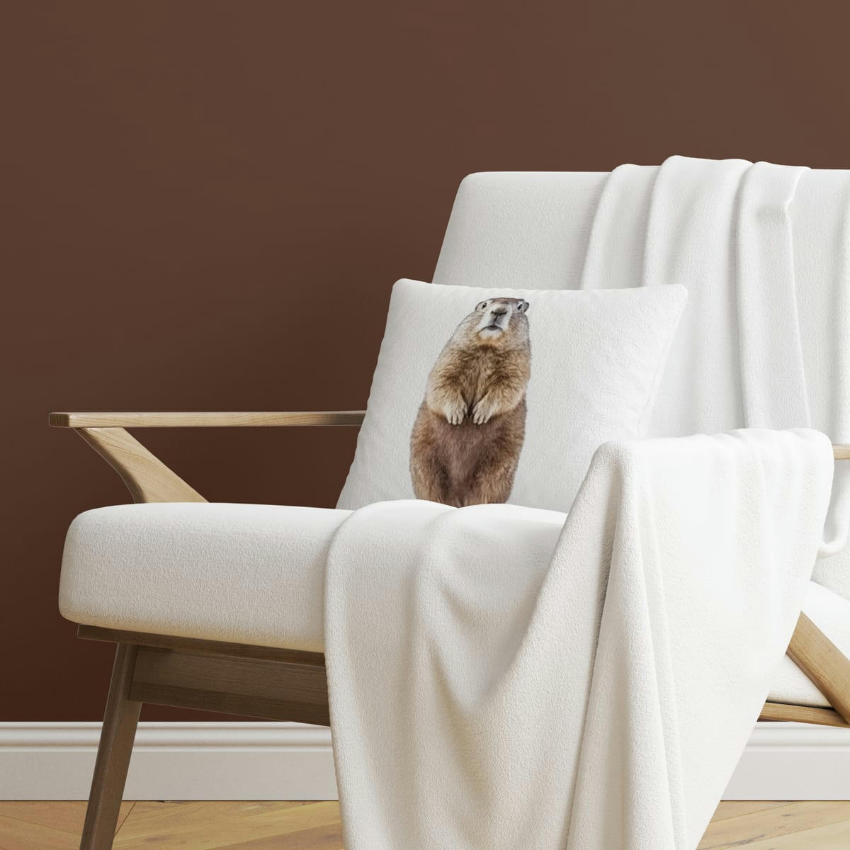 - Coussin déco animal marmotte velours 40x40cm