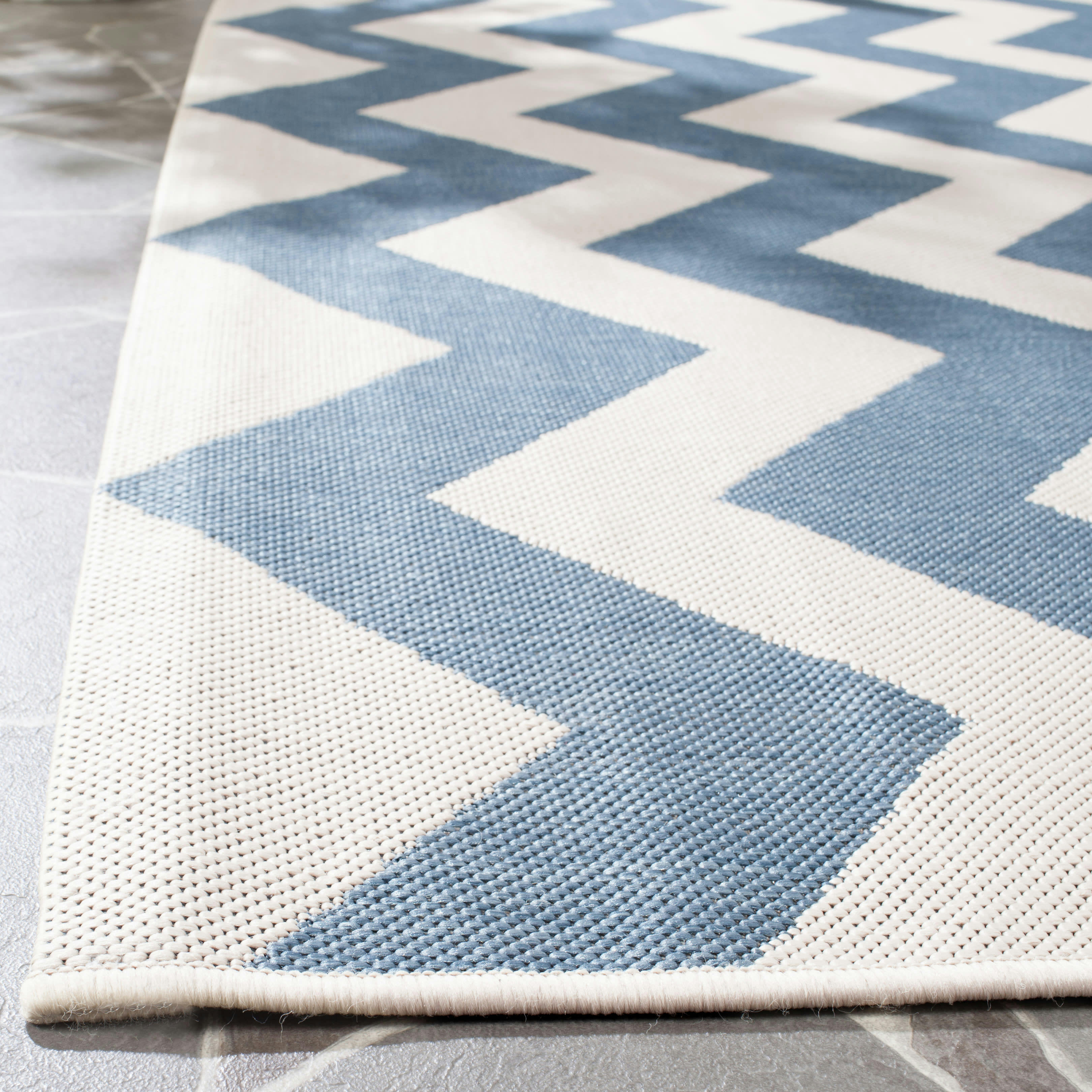 COURTYARD - Tapis interieur & exterieur en bleu & beige, 79 x 152 cm