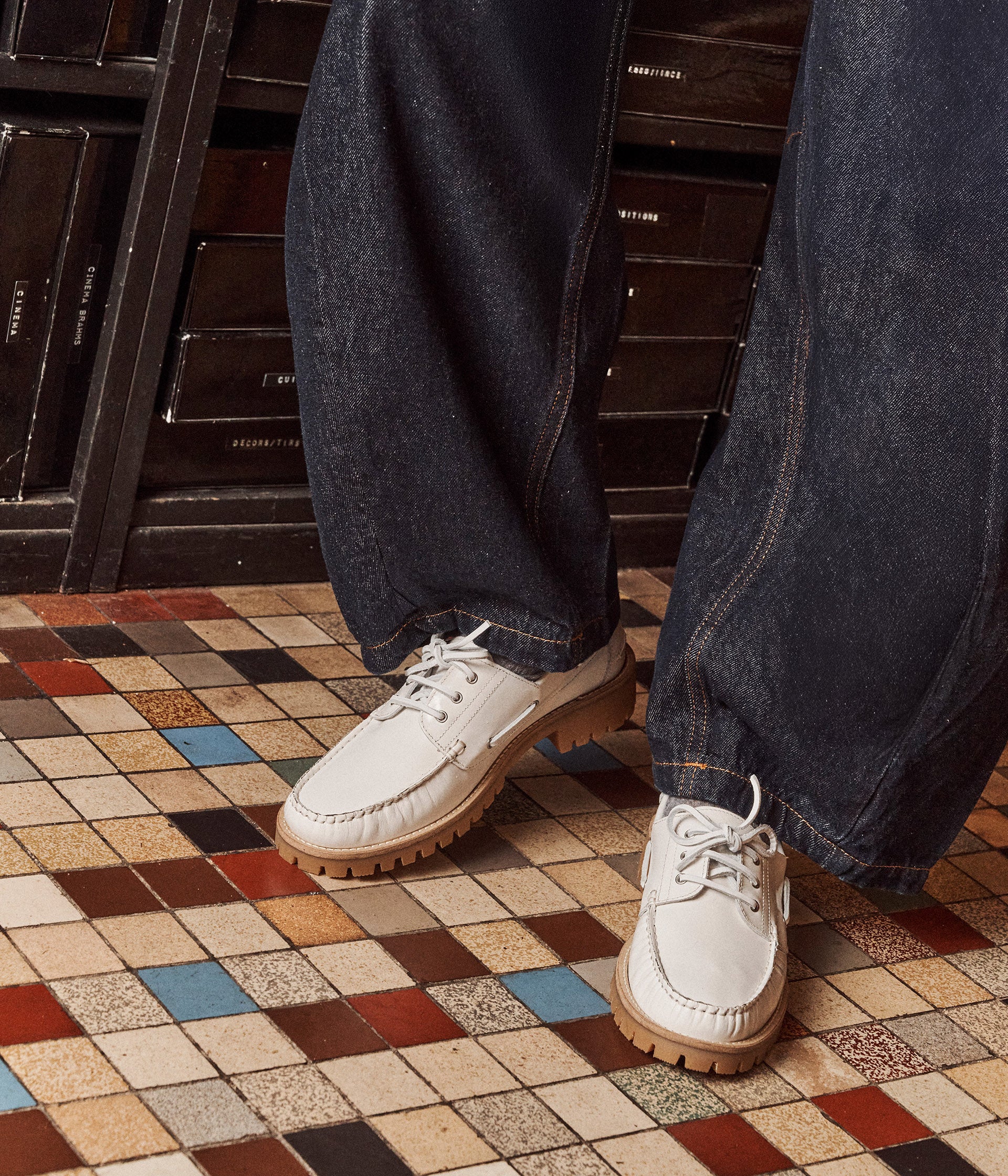 Chaussures bateau blanches Bart